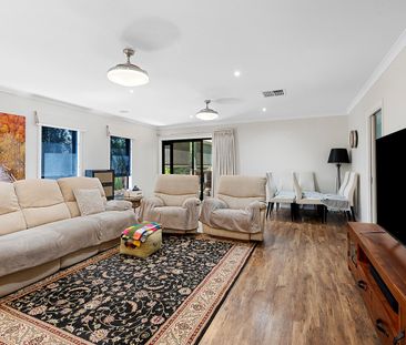 Modern Family Living in Junortoun Location - Photo 1