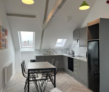 3 bedroom apartment to rent - Photo 2