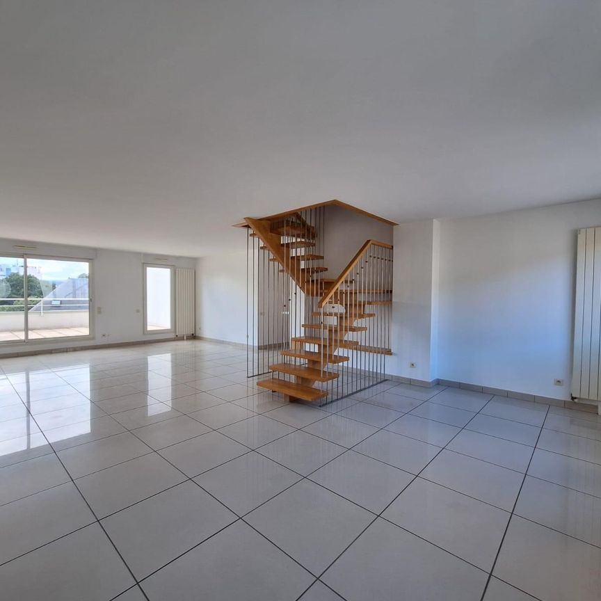 Location Appartement 5 pièces 120m² DIJON 21000 - Photo 1