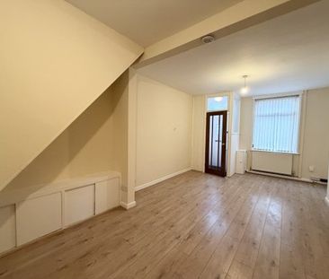 Chamberlain Street, WA10 4NJ - Photo 3