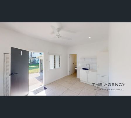 1/375 Lakes Creek Road, Koongal, Qld 4701 - Photo 1