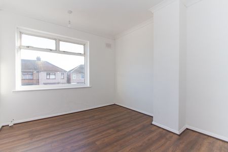 3 Bed Terraced House, Capmartin Road, CV6 - Photo 3