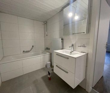 Appartement rénové de 3 pièces au 5ème étage - Foto 3
