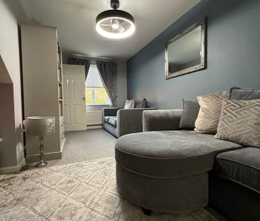 3 bedroom semi-detached house to rent - Photo 2