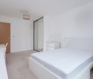 Highgate, Bath, Somerset, BA2 - Photo 2