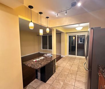 For Lease - 238 Royal Salisbury Way, Brampton, Ontario - Photo 2