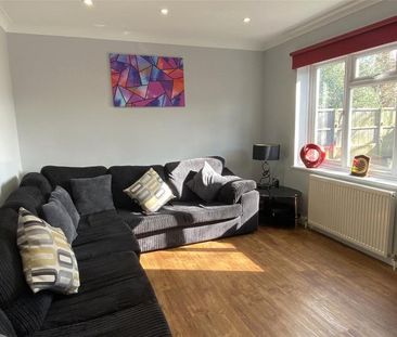 1 bedroom house of multiple occupation to rent - Photo 1