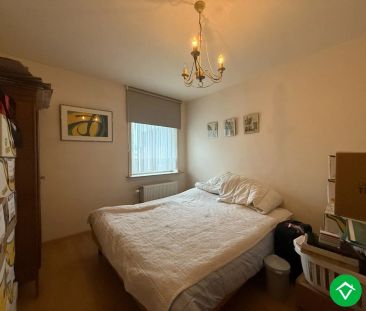 Ruim 2-slaapkamersappartement met garage in centrum Roeselare - Photo 4