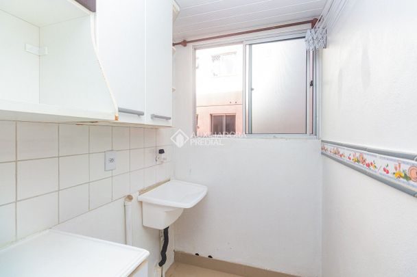 Apartamento com 2 quartos e 42m² para alugar em Rubem Berta, Porto Alegre. - Photo 1