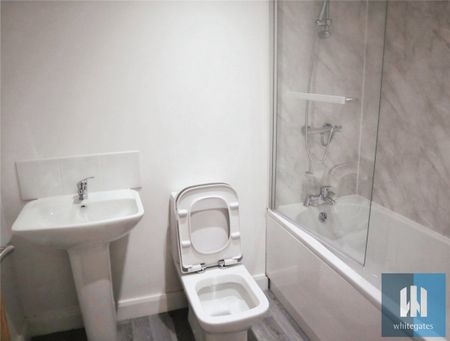 Bradford Road, Batley, WF17 - Photo 4