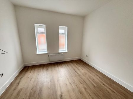 Beaconsfield Road, NOTTINGHAM, NG10 - Photo 5