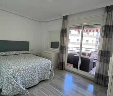 Piso de alquiler en Ayuntamiento - Photo 1