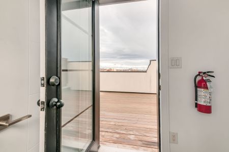 For Lease - 590 Rapids Lane Unit# Upper, Mississauga, Ontario - Photo 3