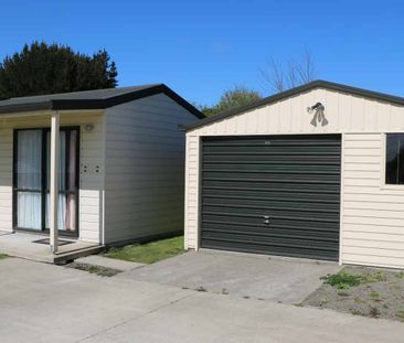 1 BEDROOMS + SLEEPOUT - FOXTON - Photo 4
