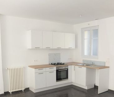Location Maison 5 pièces 101m² LE MANS 72000 - Photo 1