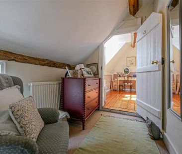 2 bedroom semi-detached house to rent - Photo 5