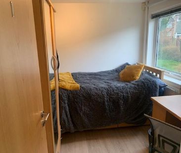 5 bedroom house to rent - Photo 3