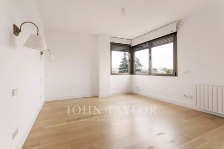 Madrid, Community of Madrid 28036 - Photo 3