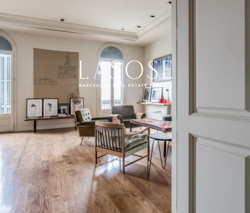 Flat 183m² to rent in Eixample, Barcelona - Photo 2