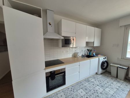 Location Appartement 1 pièce 10m² LILLE 59260 - Photo 4