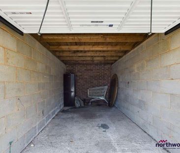 Southerden Close, Hailsham, BN27 - Photo 6