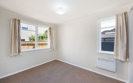 Awapuni - 4 Bedrooms - Photo 2