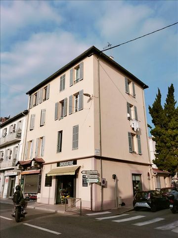 3 pièces - 49 m² - 3ème étage - Colocation non autorisée - Photo 4