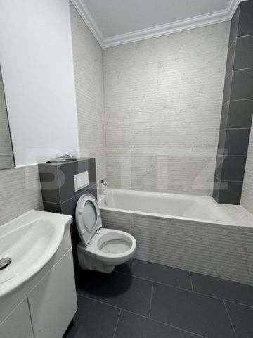Microapartament de inchirat, central, Radauti - Photo 4