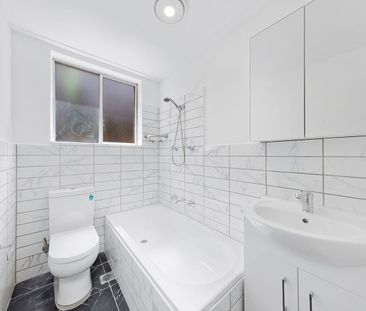 Renovated Apartment with Timber Floors ** Available 21/03/26 ** - Photo 6