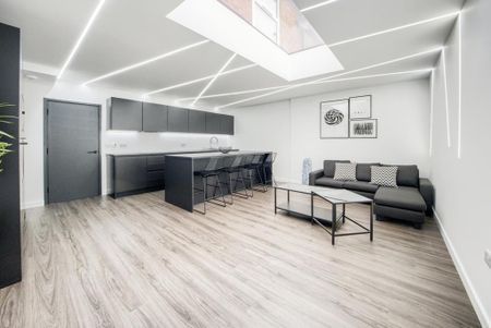 4 bedroom terraced house to rent - Photo 2