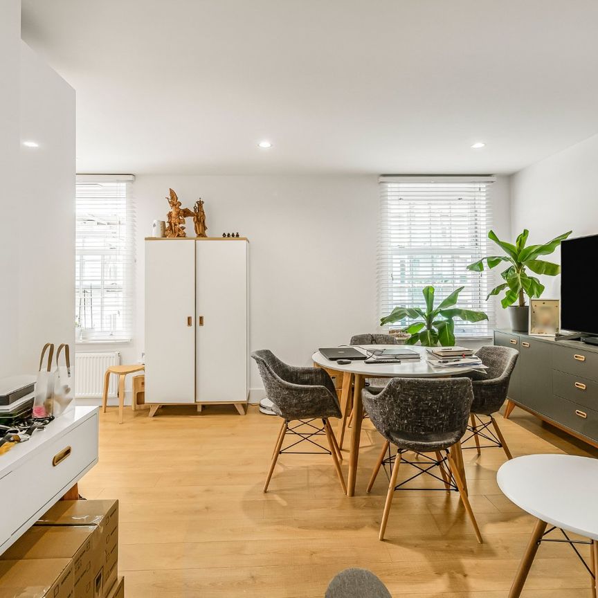 London Road, Enfield, EN2 - Photo 1