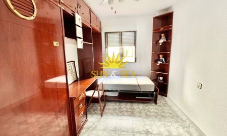 FIRST LINE RENT IN TORREVIEJA - ALICANTE - Photo 4