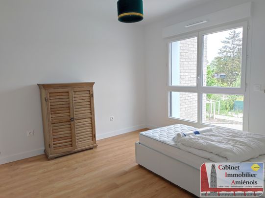AMIENS SUD : ZONE INTERZAMPUS : Maison meublée 112 m² : 4 chambres + 2 terrasses + 1 garage - Photo 1