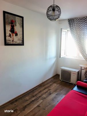 Garsoniera studenteasca langa Drept si FEEA direct de la Proprietara - Fotografie 1