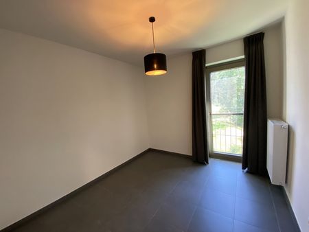 Rustig gelegen appartement met overdekt terras - Photo 2