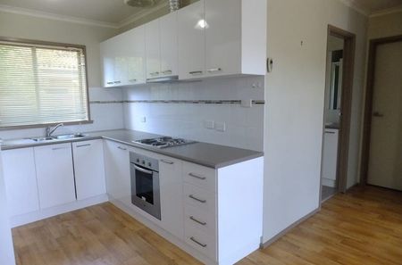 2/406 Schubach Street - Photo 2