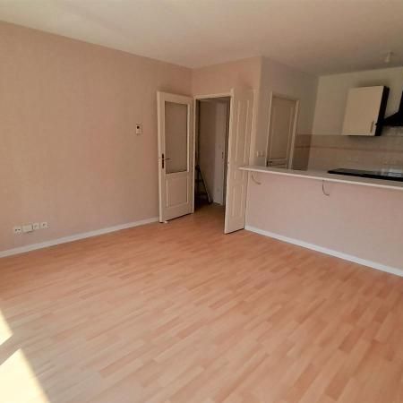 Location Appartement 3 pièces 59m² QUETIGNY 21800 - Photo 1