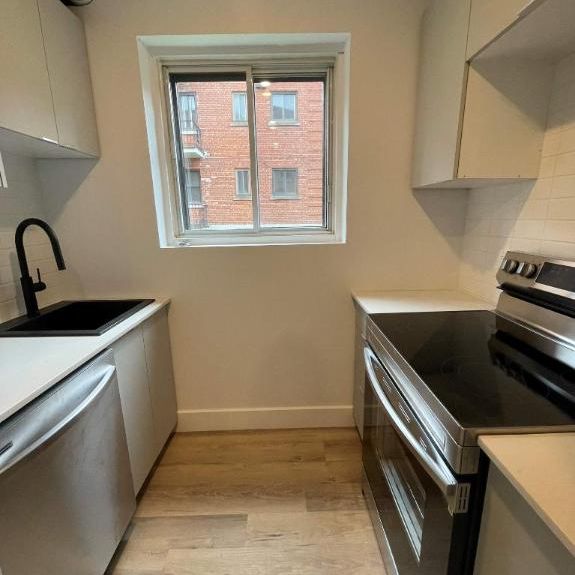 2 CH - 1 SDB - Montréal - $1,949 /mo - Photo 1