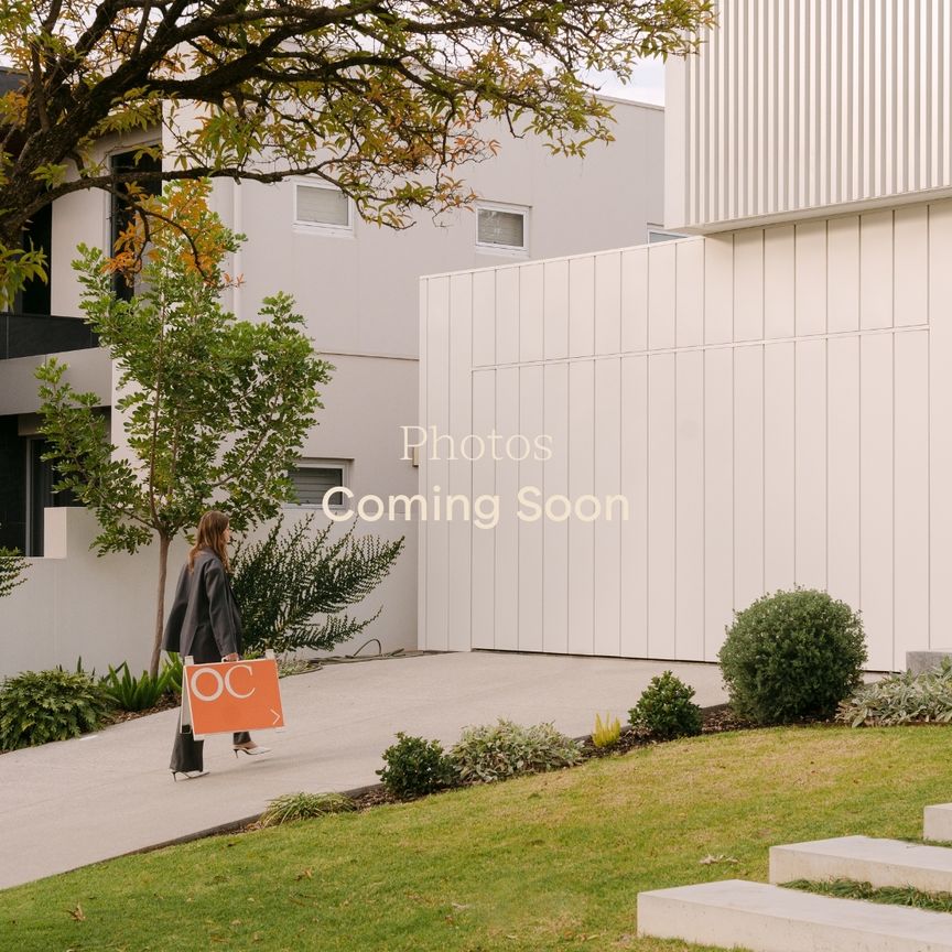Open the Door to Comfortable Living in Coveted Linden Park - Photo 2