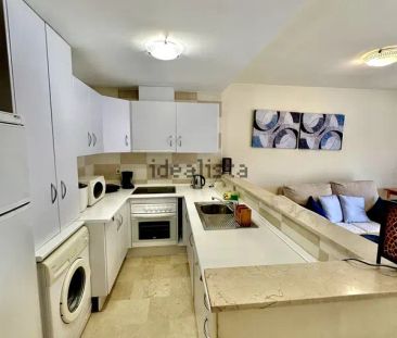 Alquiler de piso en Avenida Salvador Dalí - Photo 3