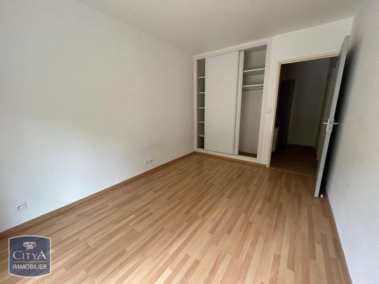 Location Appartement 4 pièces 92m² CHERBOURG-EN-COTENTIN 50100 - Photo 1