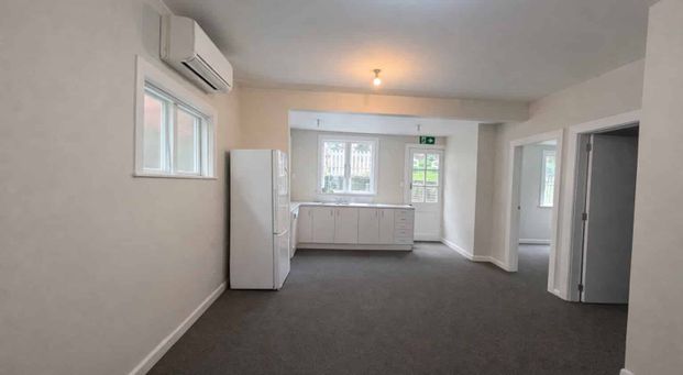 11B Maurice Terrace, Te Aro - Photo 1