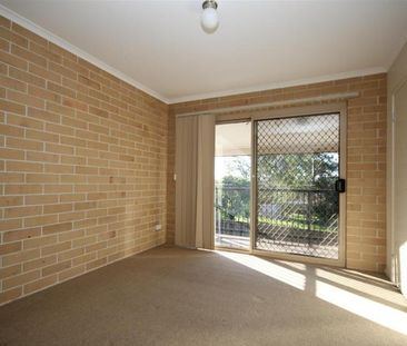 2/25 Law Street, 4301, Redbank Qld - Photo 3