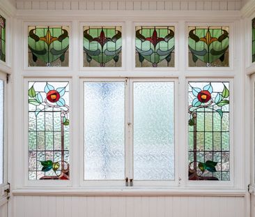 CHARM, CHARACTER AND SPECTACULAR VIEWS - Photo 4