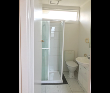 Unit 7, 113 Tucker Road, Bentleigh, VIC - Photo 3