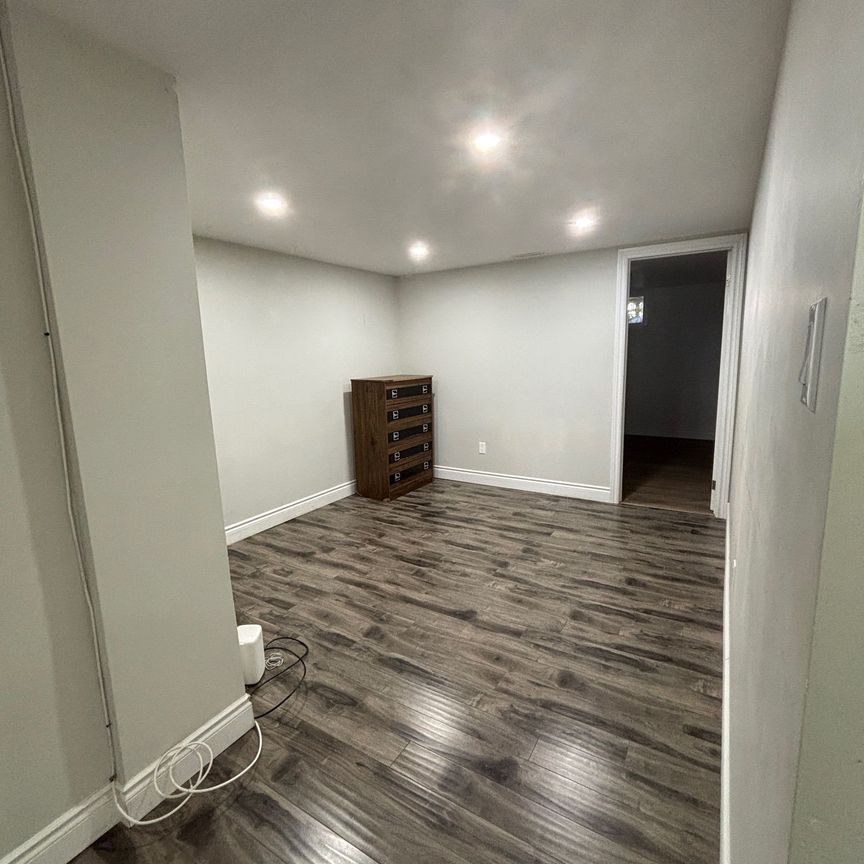 For Lease - 22 Paloma Place Unit# Bsmnt, Toronto, Ontario - Photo 1