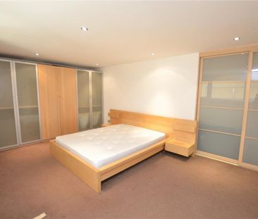 3 bedroom flat to rent - Photo 5