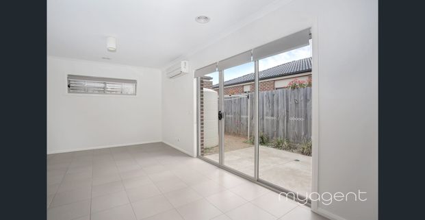 Modern 2 Bedroom Unit - Photo 1