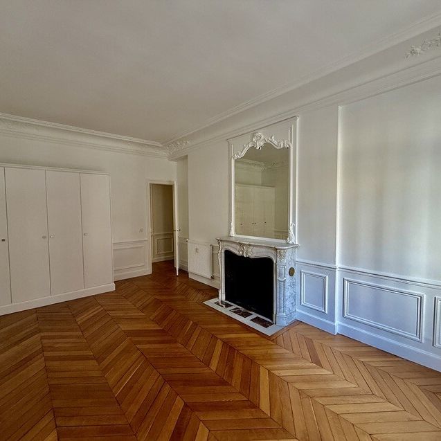 Tout savoir sur cet appartement dans le quartier Legendre-Lévis, à Paris 17ème - Photo 1