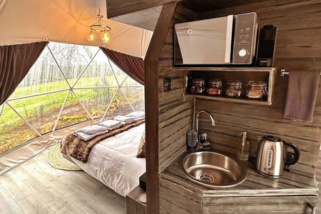 Newtyehurst Cottages - Photo 2